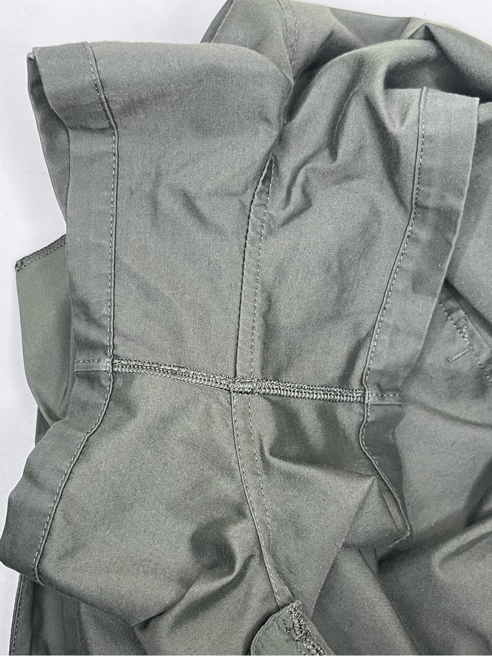 Lululemon This Instant Dark Olive Qwick Chino Shorts Sz 8 - Picture 12 of 16